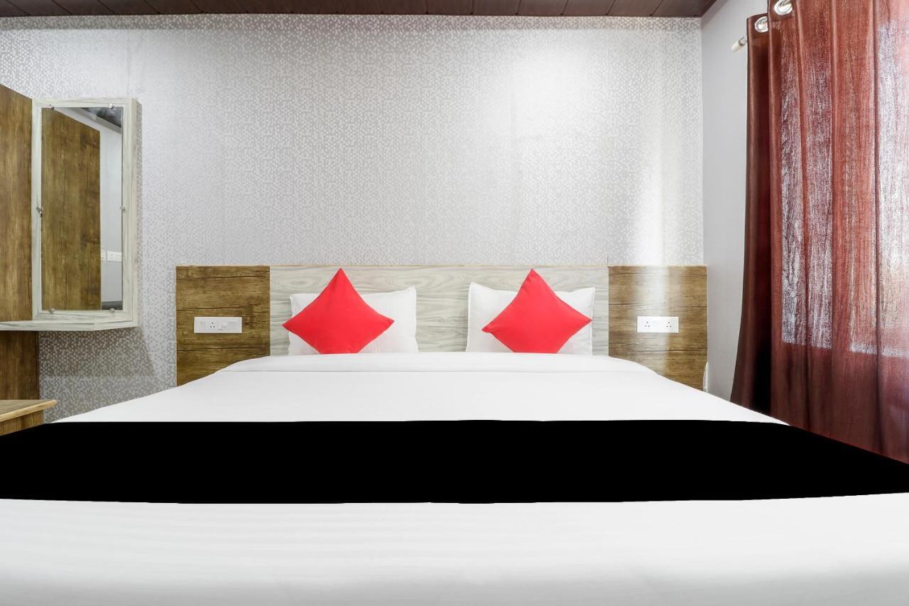 Capital O 63158 Hotel Om Sai Ram Chhatarpur Kültér fotó